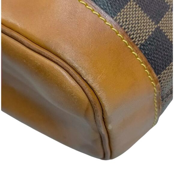 Louis Vuitton Brown and Tan Checkered Shoulder Bag - Picture 6 of 9